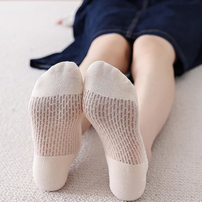 Invisible Air Socks