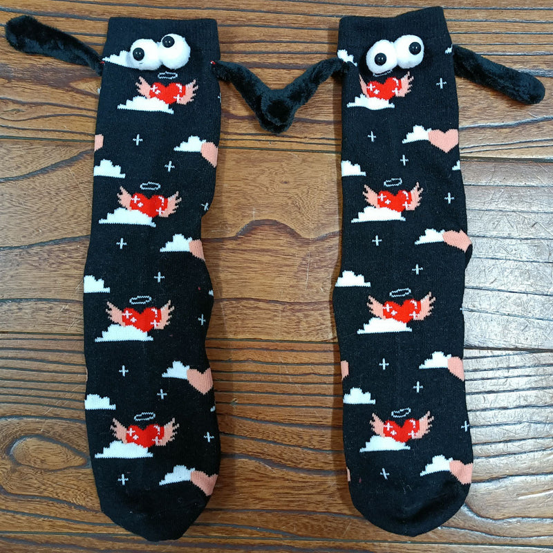 Couple Love Magnet Holding Hands Socks