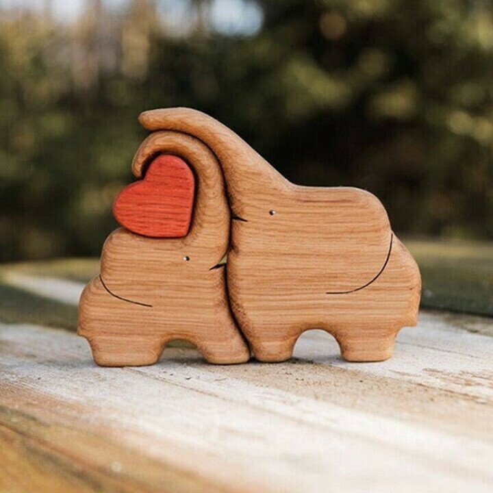 Hand-Carved Wooden Cuddling Animals Decoration